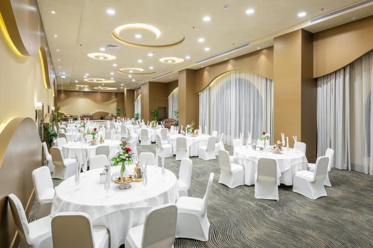 Millennium Makkah Al Naseem La Meca Exterior foto The ballroom of the hotel