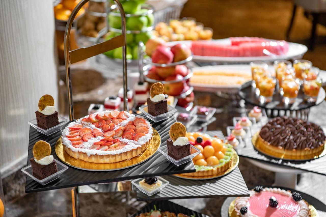 Millennium Makkah Al Naseem La Meca Exterior foto Dessert